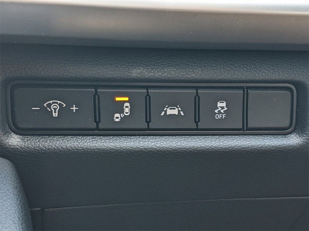 Used 2020 Kia Telluride LX image 39