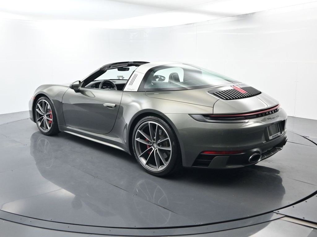 Used 2021 Porsche 911 Targa 4S w/ Sportdesign Package image 3