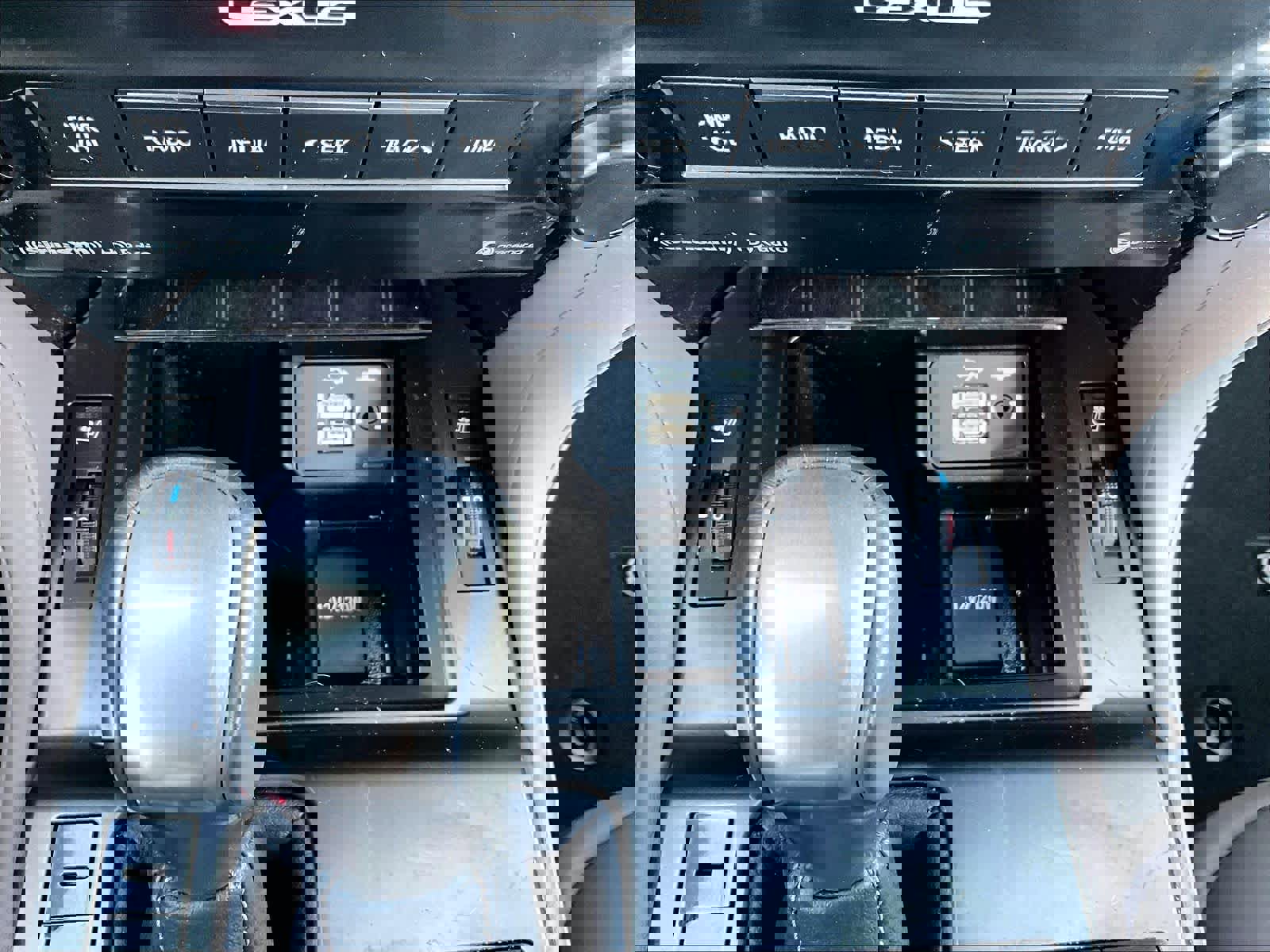 Used 2023 Lexus GX 460 Premium w/ Premium Package image 28