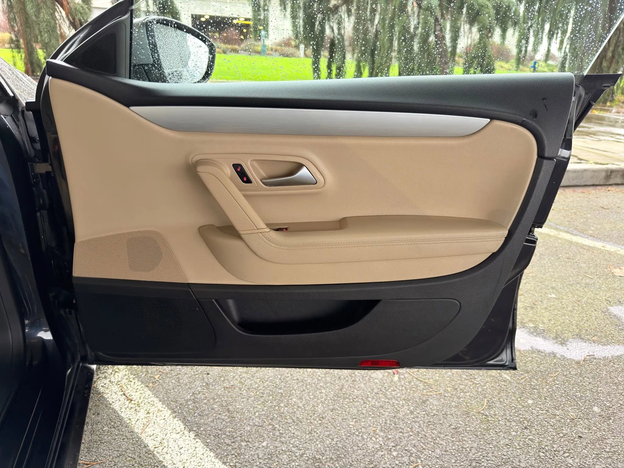 Used 2015 Volkswagen CC Sport image 30