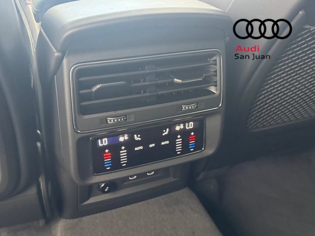 New 2026 Audi SQ8 Premium Plus AWD/4WD image 29