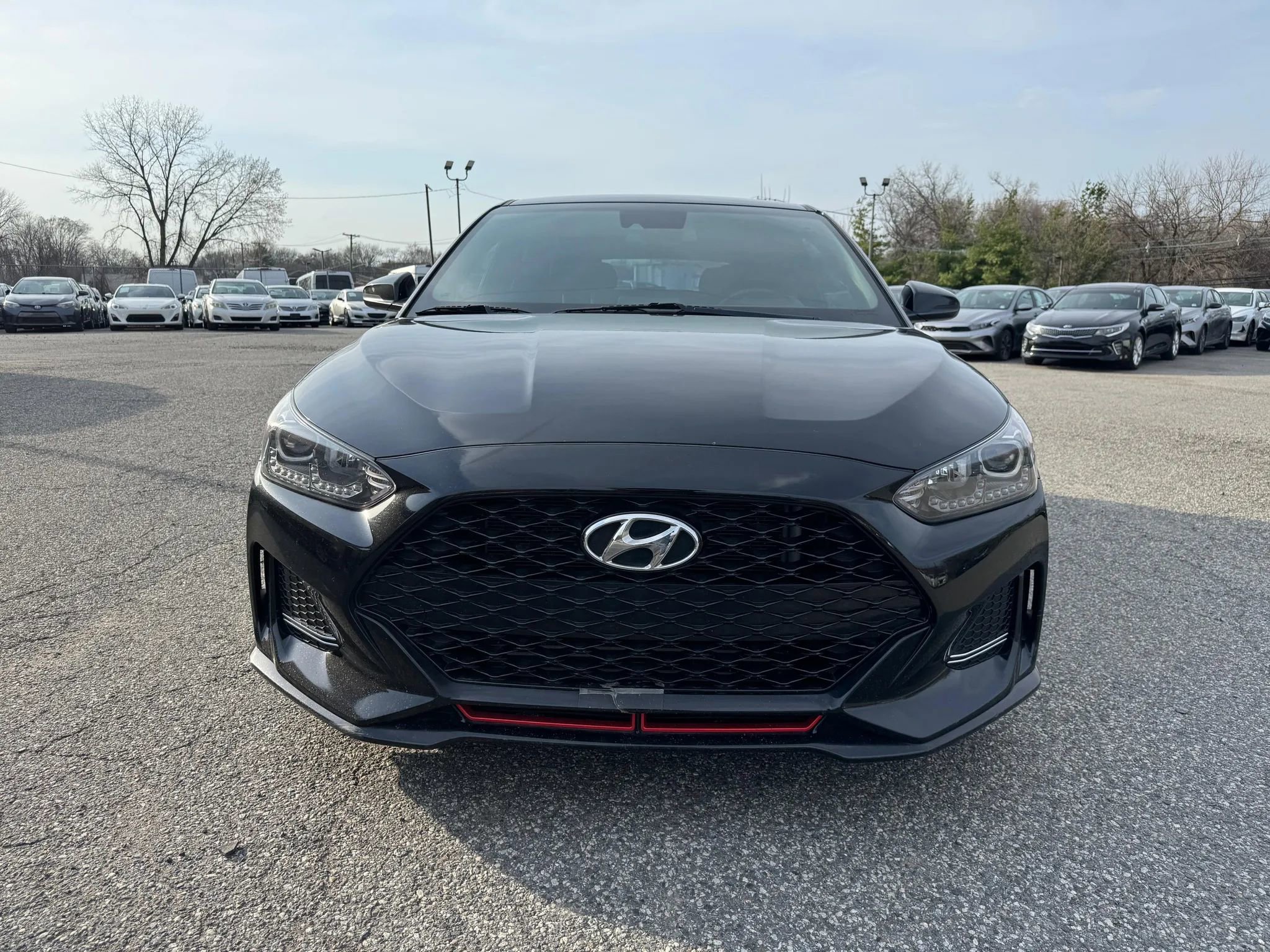 Used 2020 Hyundai Veloster Turbo R-Spec image 2