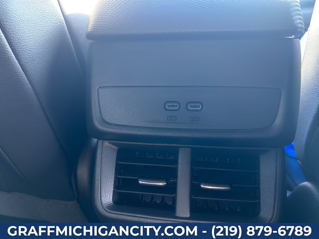 New 2027 Chevrolet Equinox RS w/ Safety and Technology Package AWD/4WD image 33
