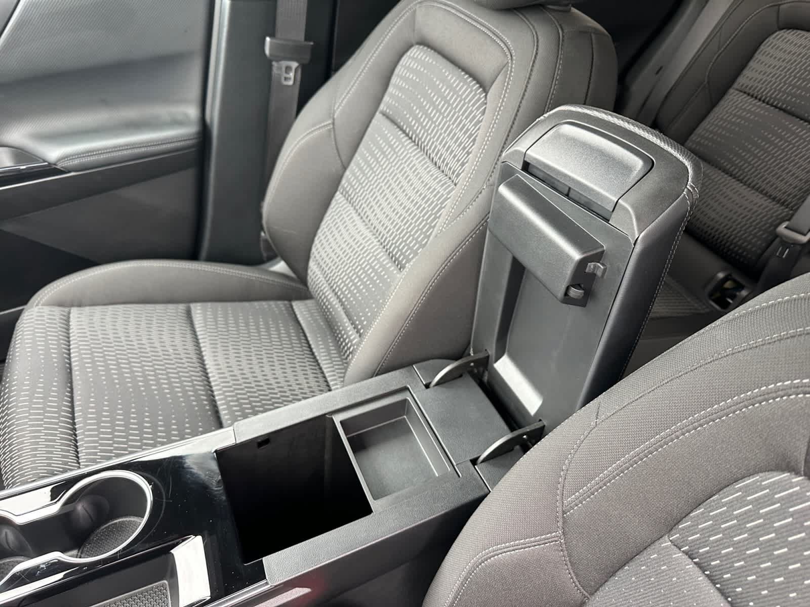 Used 2026 Chevrolet Equinox LT FWD image 15