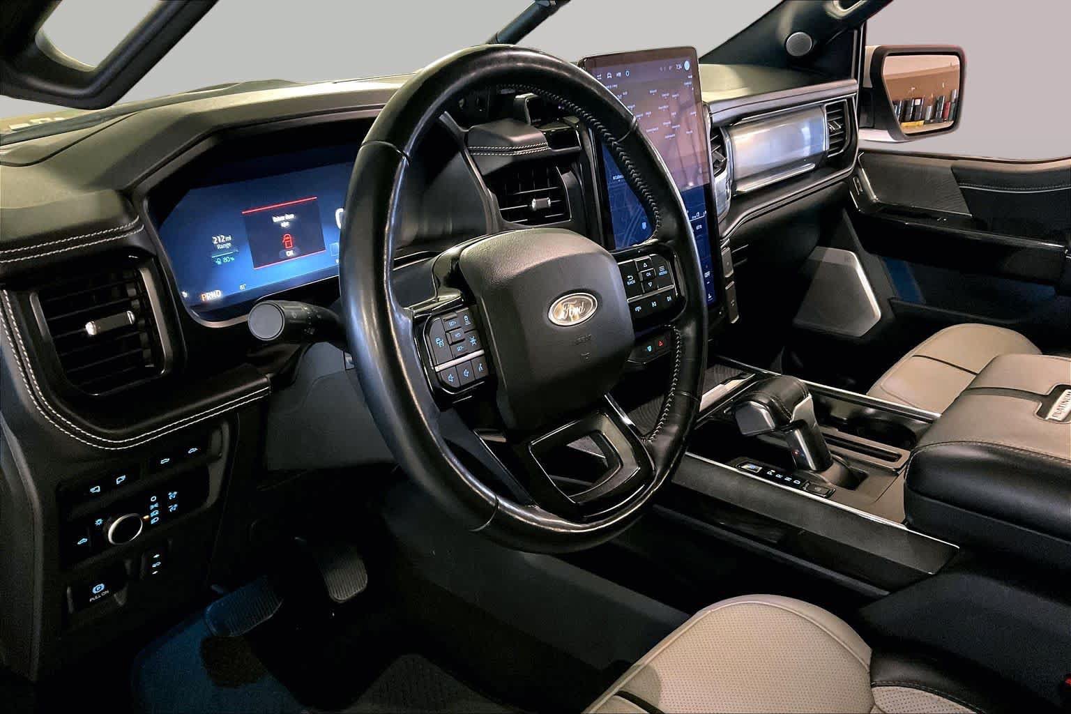 Used 2023 Ford F150 Lightning Platinum AWD/4WD image 16