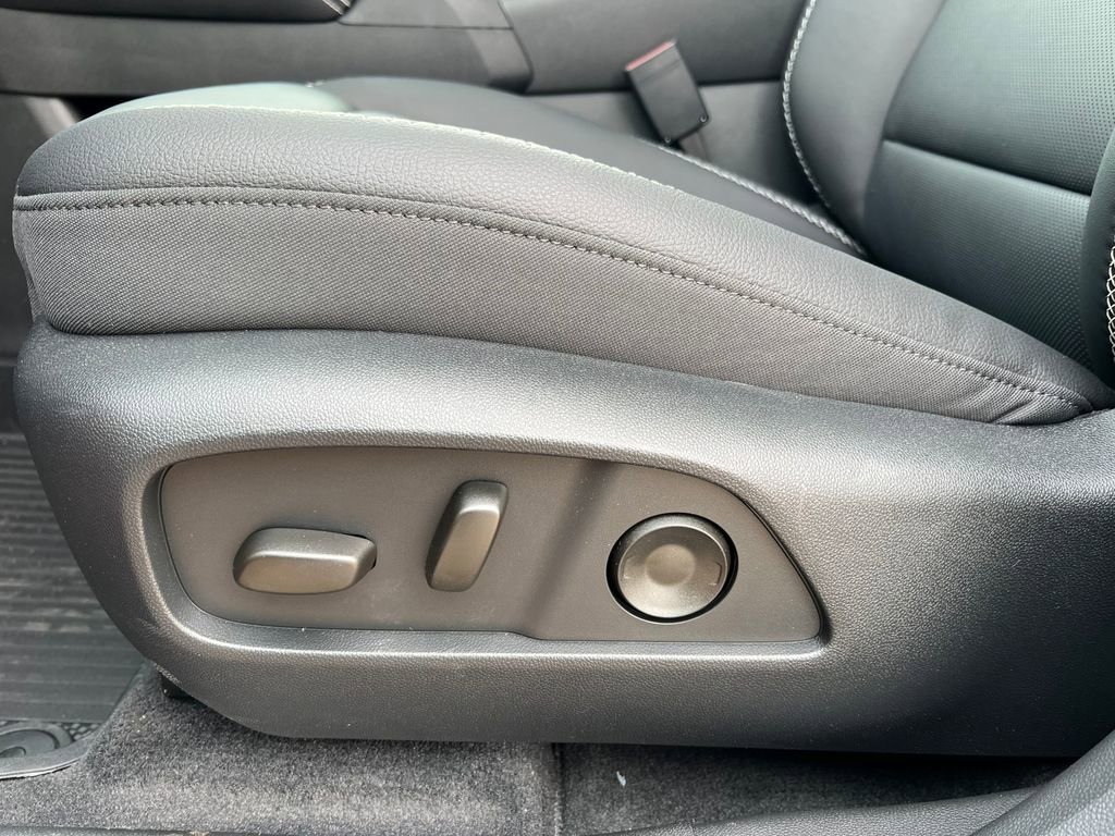 New 2026 GMC Terrain Denali w/ LPO, Floor Liner Package image 10