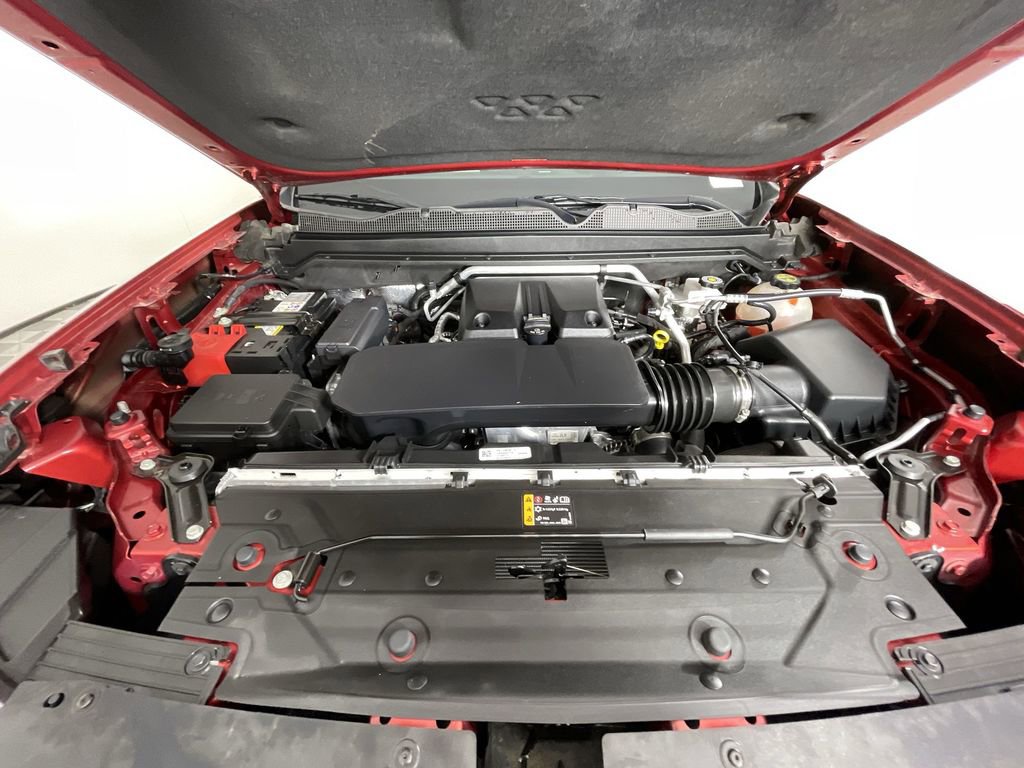 Used 2023 GMC Canyon AT4X image 29