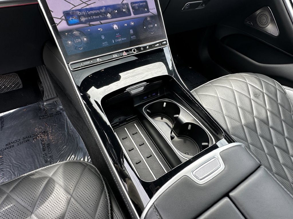 Certified 2025 Mercedes-Benz S 580 4MATIC Sedan image 32