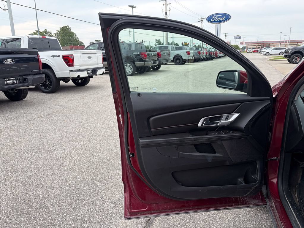 Used 2016 GMC Terrain SLE FWD image 11