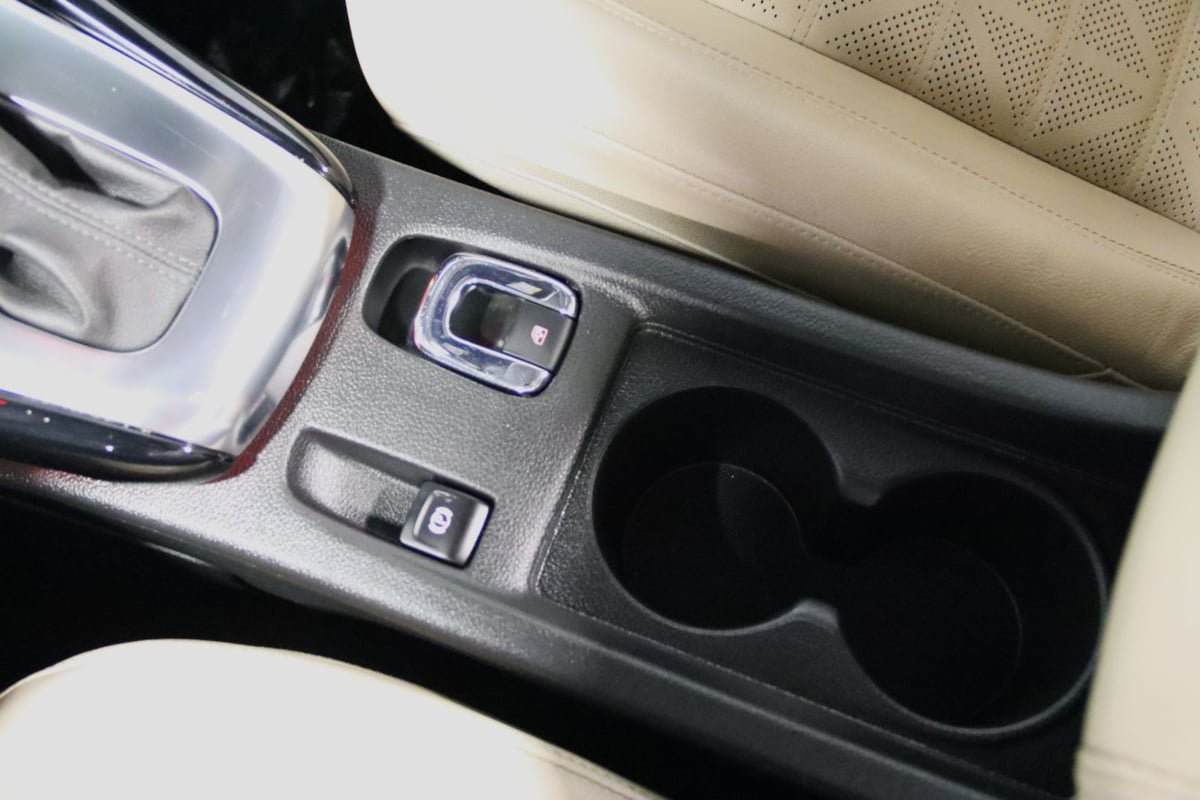 Used 2018 Buick Cascada Premium FWD image 61