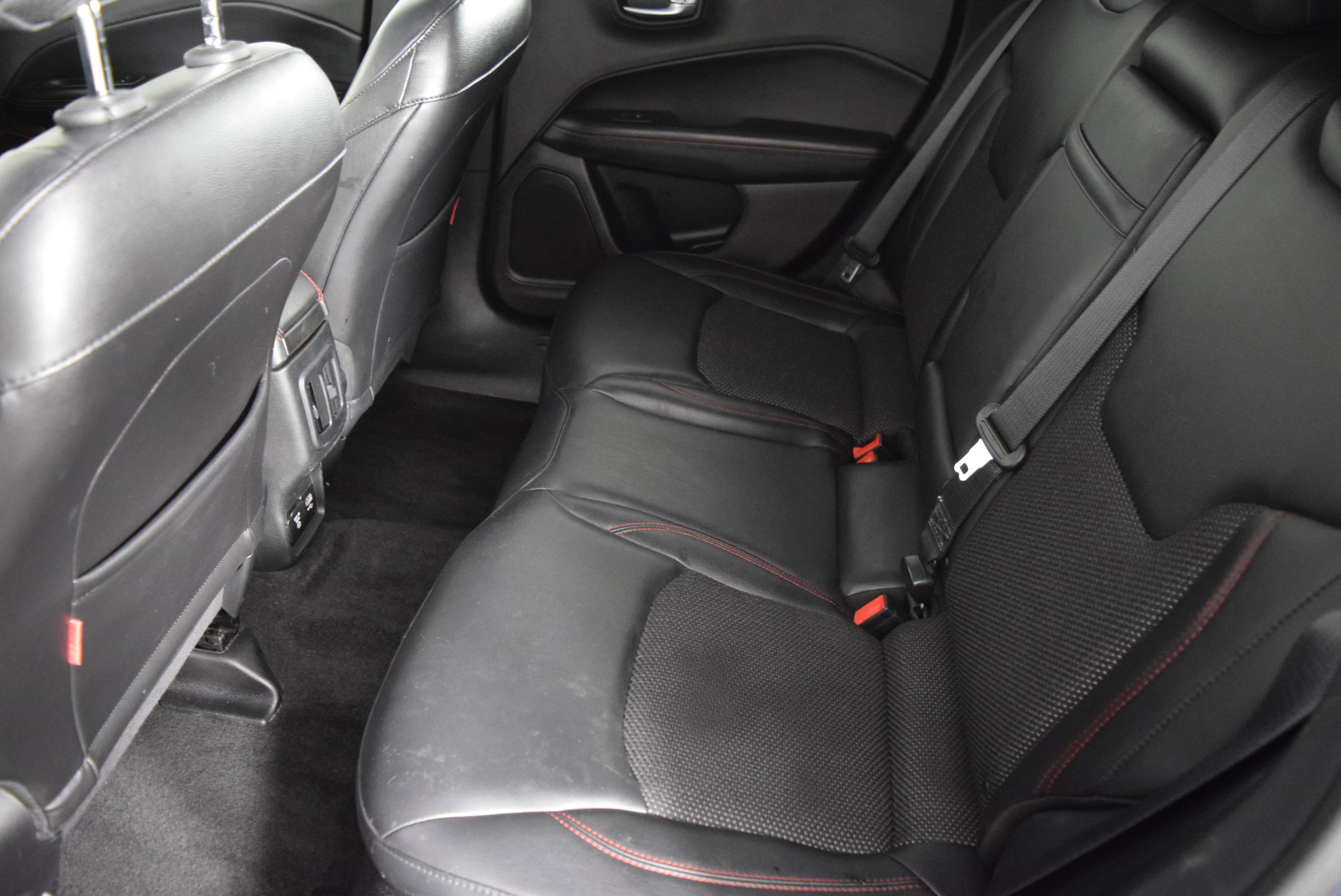 Used 2018 Jeep Compass Trailhawk w/ Navigation Group image 46