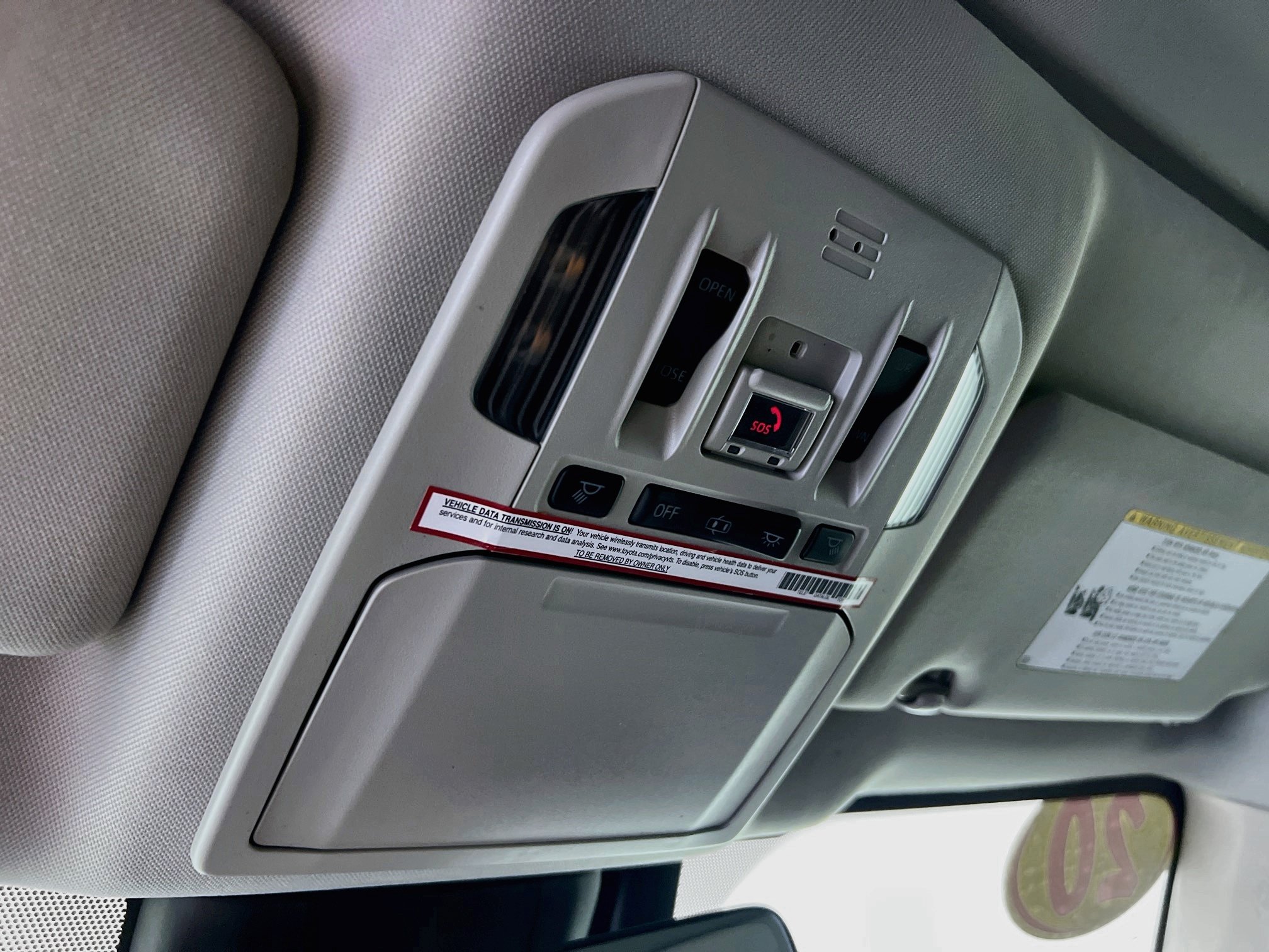 Used 2020 Toyota Highlander XLE FWD image 20
