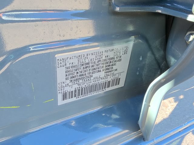 Certified 2025 Nissan Sentra SR FWD image 32