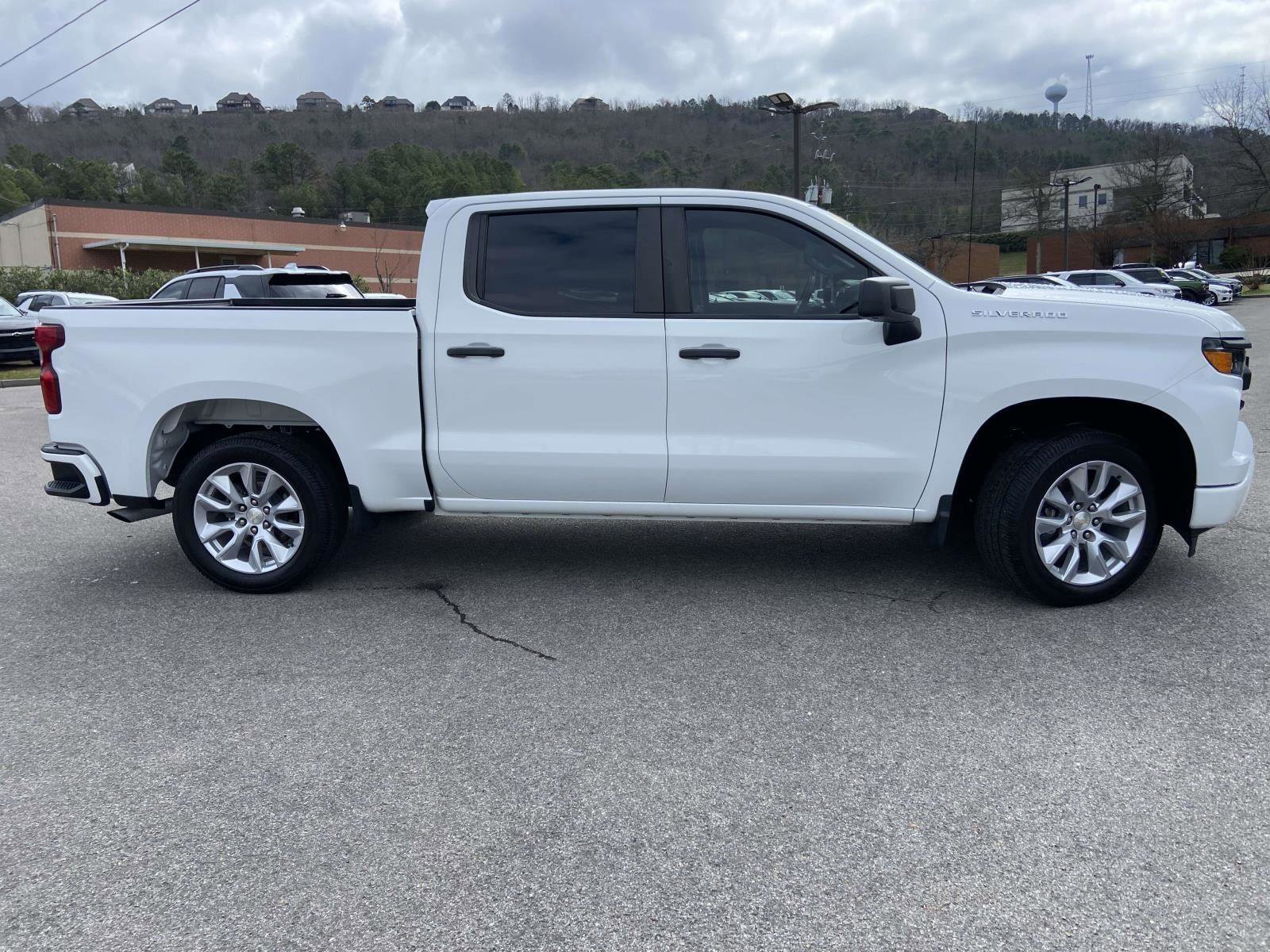 Used 2022 Chevrolet Silverado 1500 Custom image 21