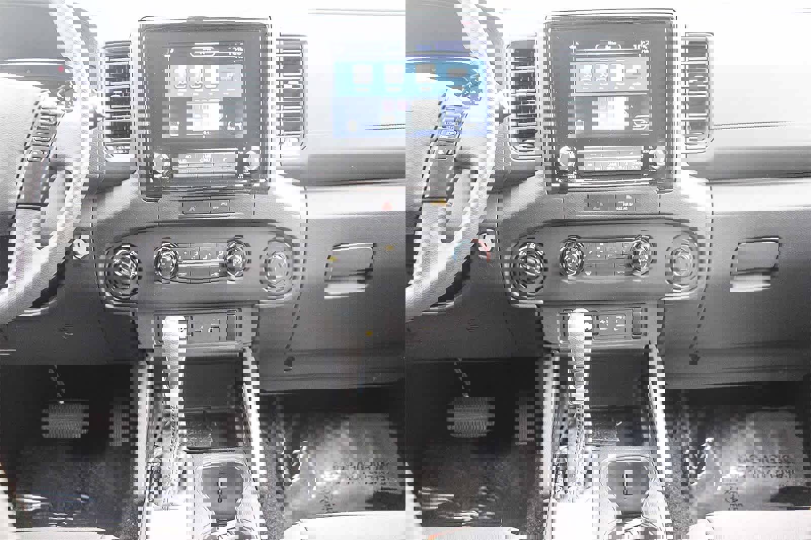 Used 2022 Nissan Frontier S w/ Technology Package image 11