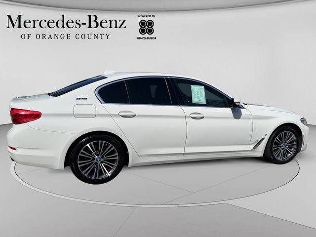 Used 2019 BMW 530e xDrive AWD/4WD image 4
