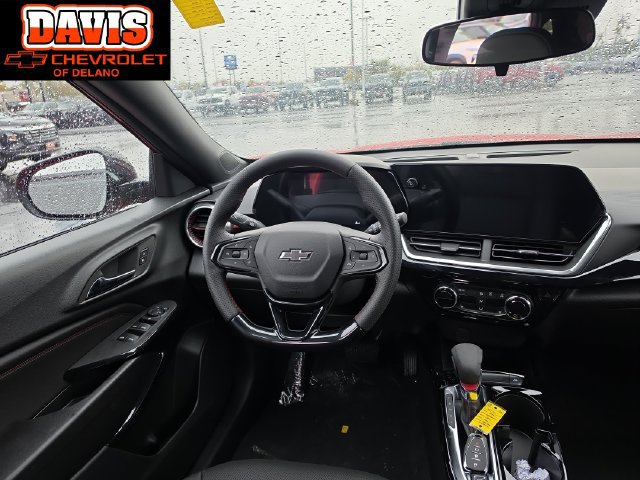 New 2026 Chevrolet Trax RS w/ Sunroof Package FWD image 19