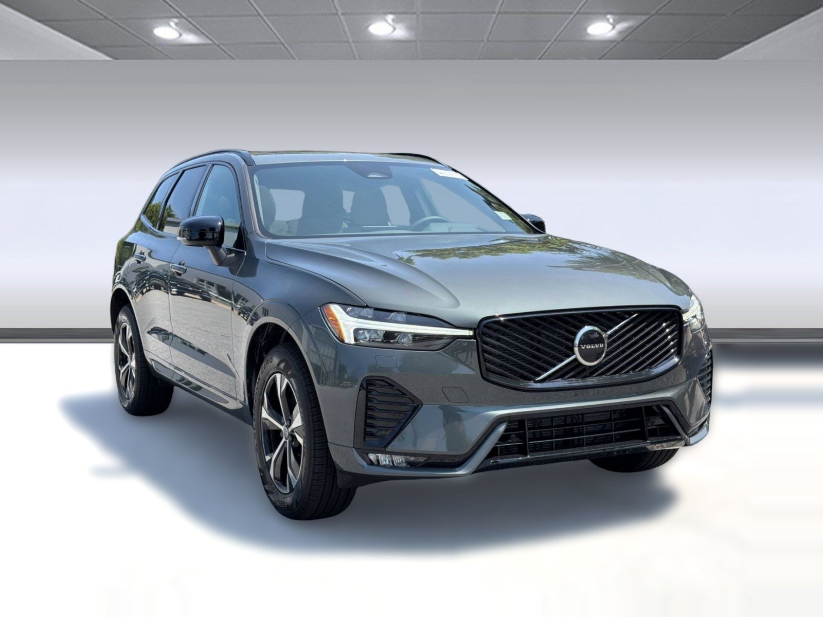 New 2026 Volvo XC60 B5 Core w/ Climate Package PRO AWD/4WD image 7