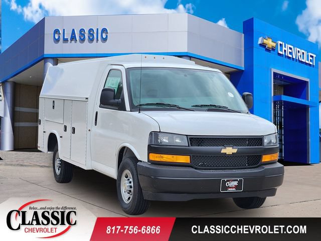 New 2026 Chevrolet Express 3500 w/ Power Convenience Package