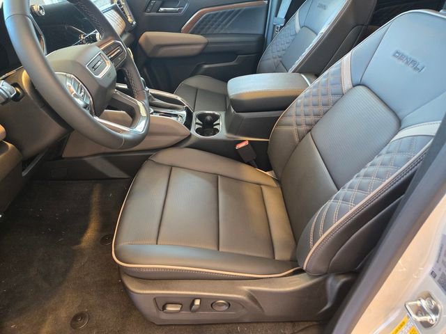 New 2026 GMC Canyon Denali AWD/4WD image 9