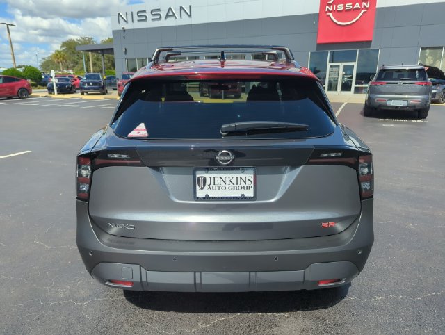 New 2026 Nissan Kicks SR w/ Cold Weather Package FWD image 7
