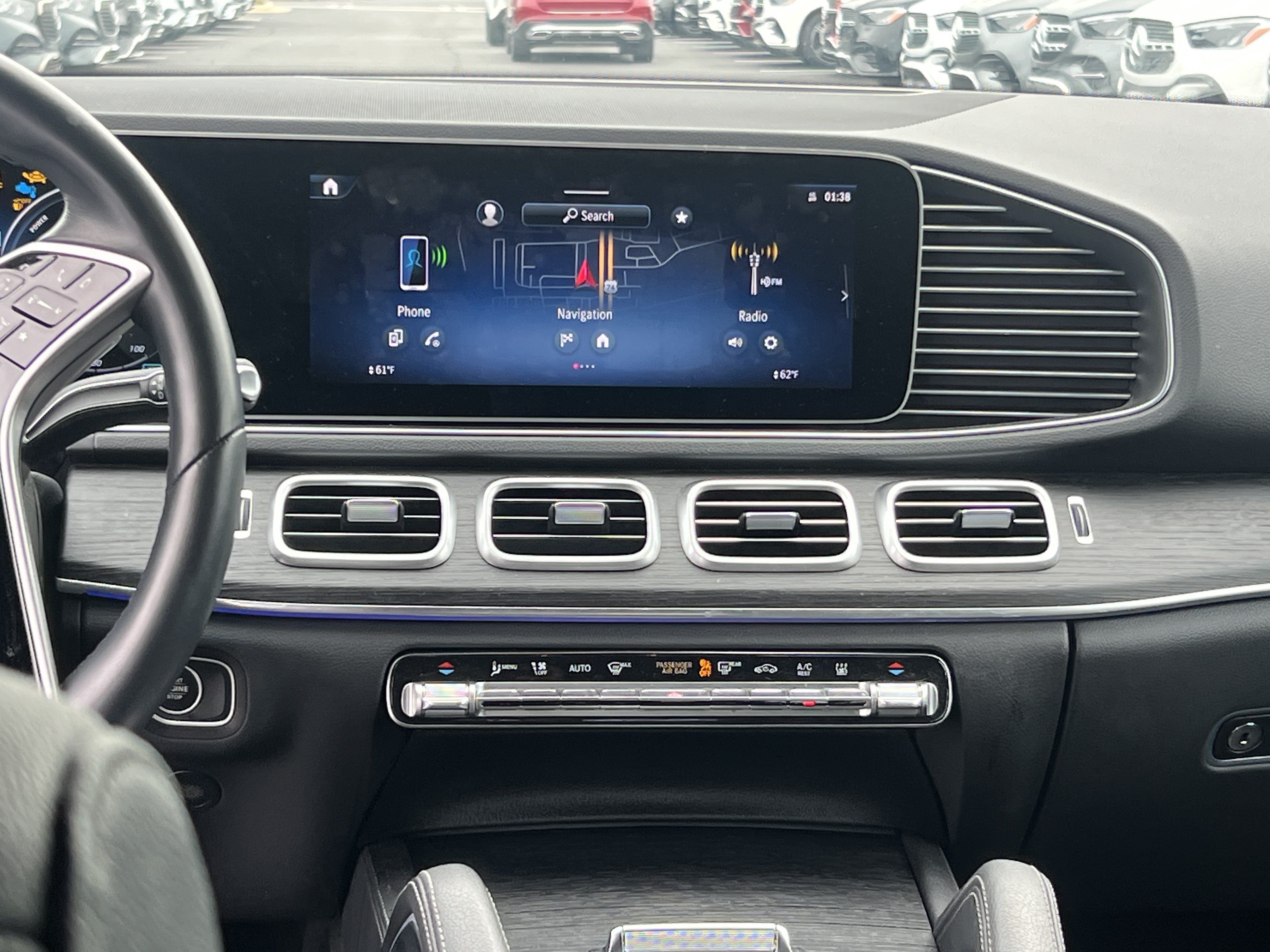 Certified 2025 Mercedes-Benz GLE 450e 4MATIC image 33
