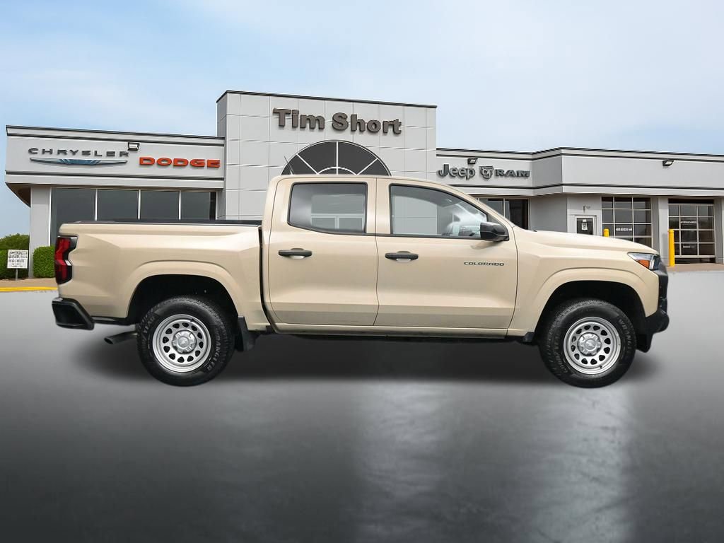 Used 2024 Chevrolet Colorado W/T RWD image 6
