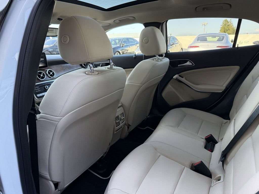 Used 2019 Mercedes-Benz GLA 250 4MATIC image 25