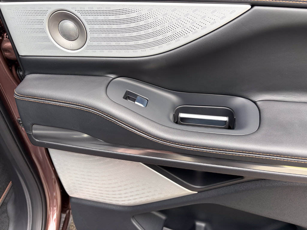 New 2027 Lincoln Navigator Black Label AWD/4WD image 39
