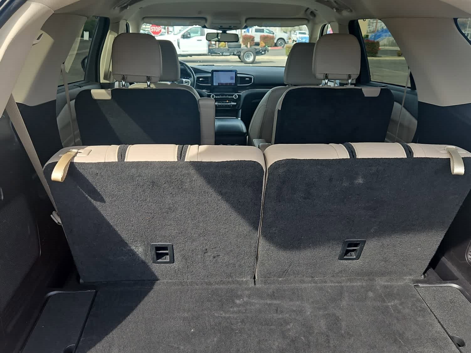 Used 2021 Ford Explorer Limited w/ Hybrid Equipment Group 310A image 9