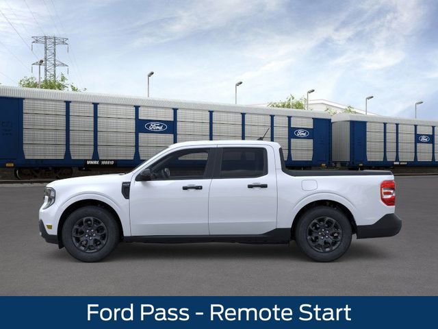 New 2025 Ford Maverick XLT image 3