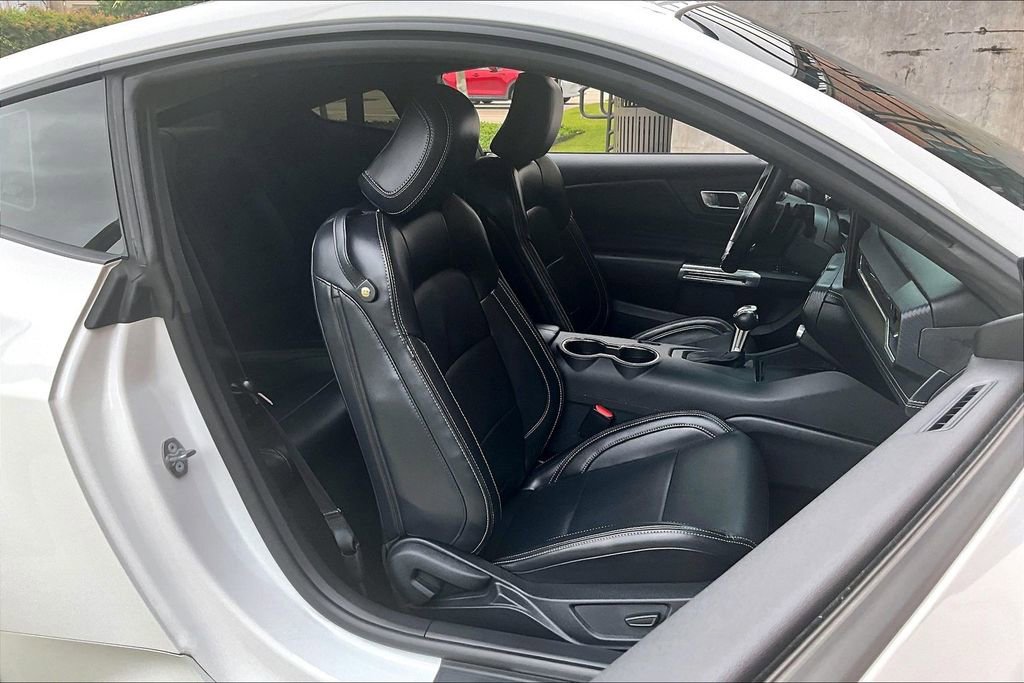 Used 2025 Ford Mustang GT Premium RWD image 10