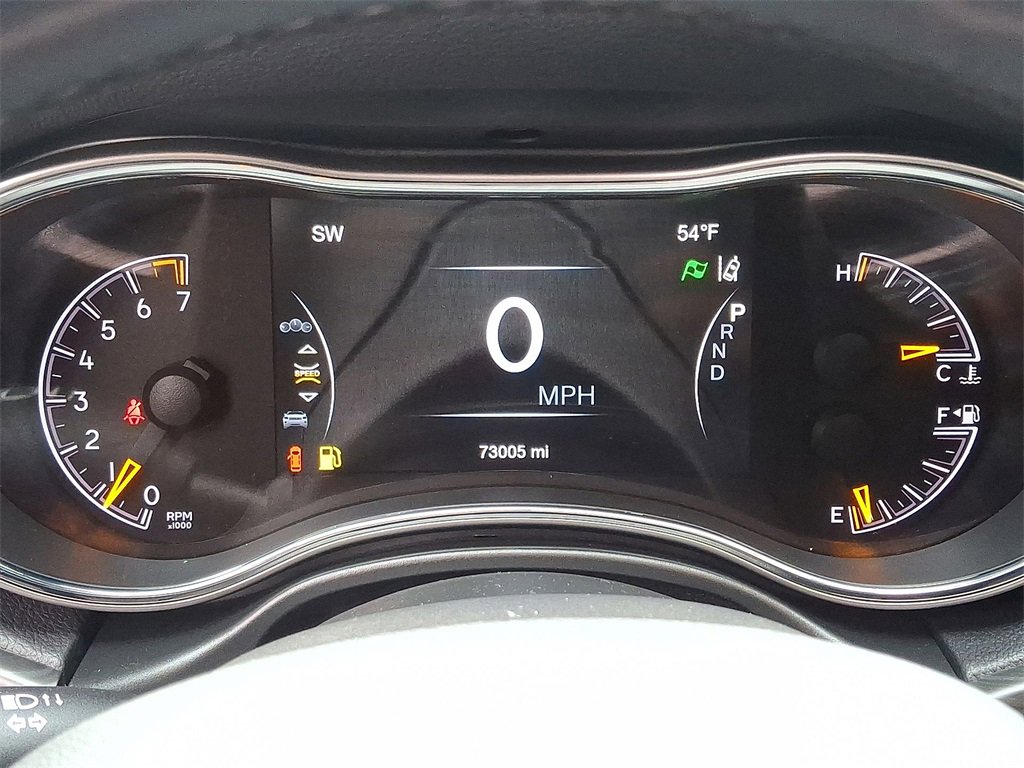 Used 2021 Jeep Grand Cherokee Laredo X image 19