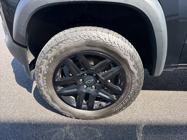 Used 2023 Chevrolet Colorado Trail Boss w/ Technology Package image 15