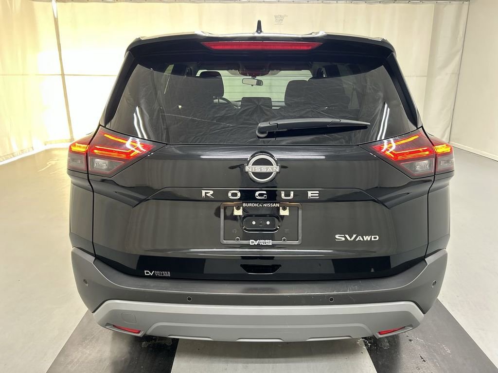 Used 2023 Nissan Rogue SV image 20
