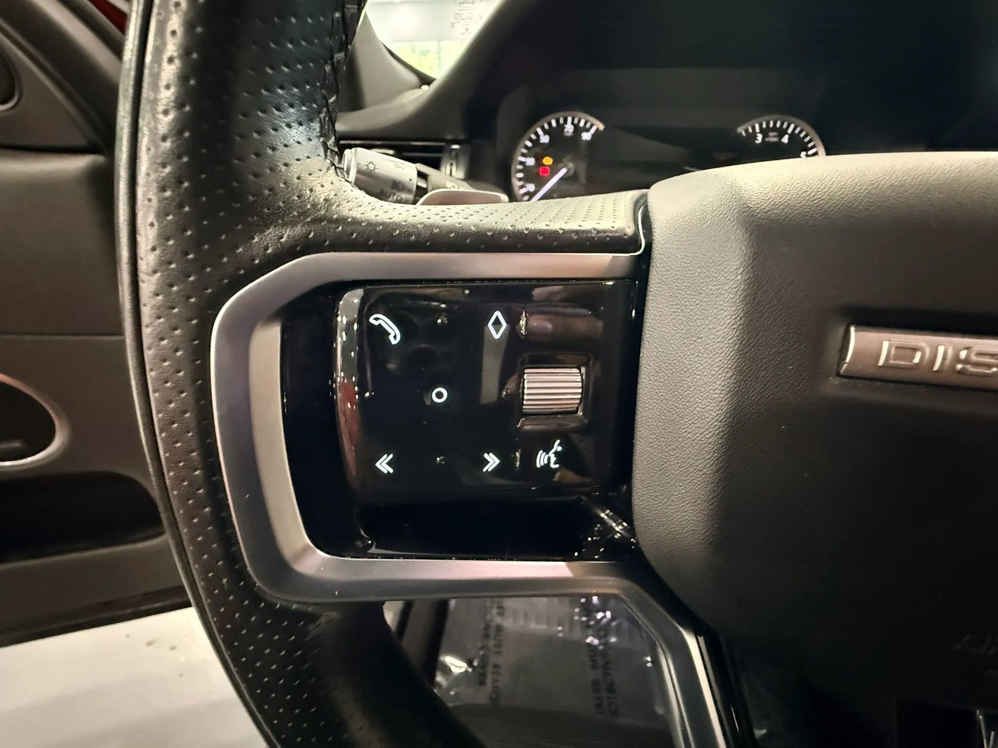 Used 2021 Land Rover Discovery Sport S R-Dynamic AWD/4WD image 14
