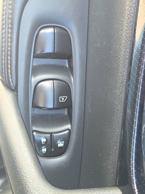 Used 2020 Nissan Rogue SL AWD/4WD image 22