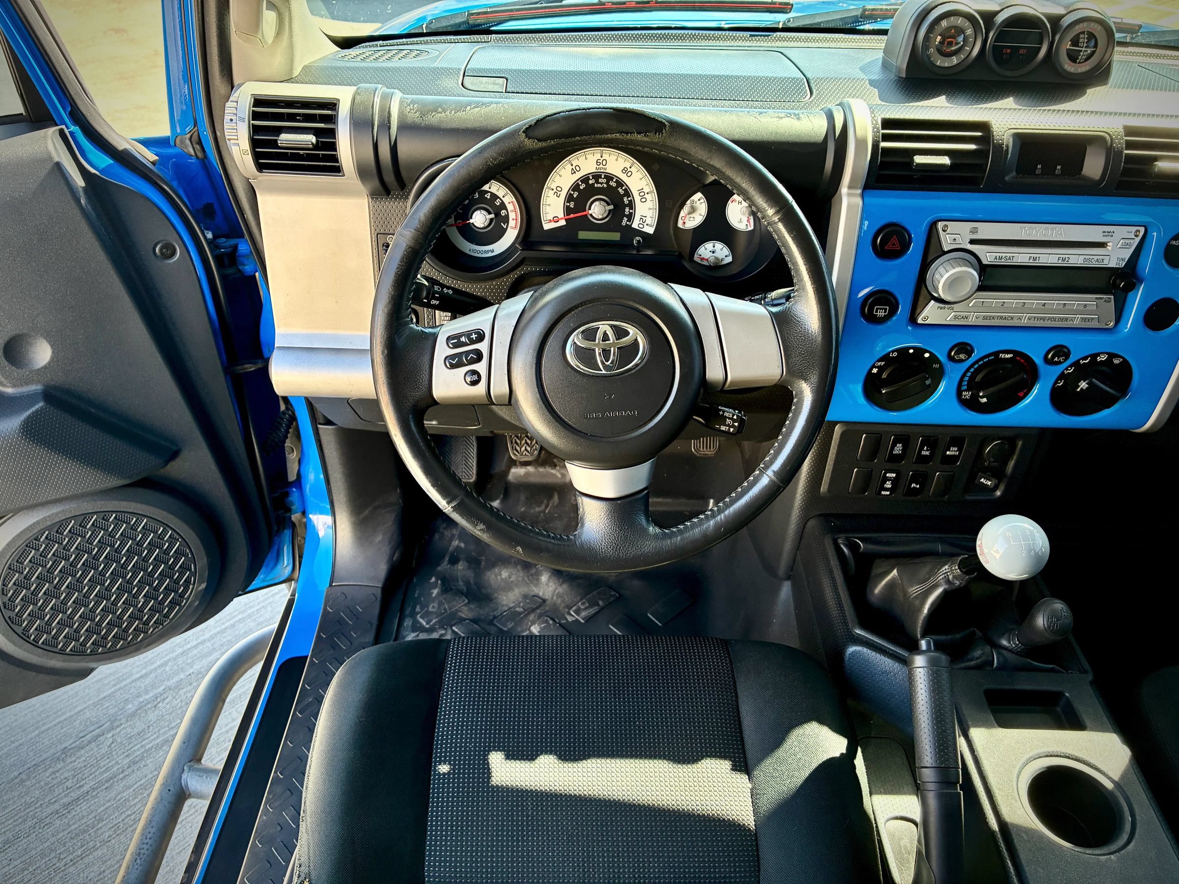 Used 2008 Toyota FJ Cruiser 4WD image 60