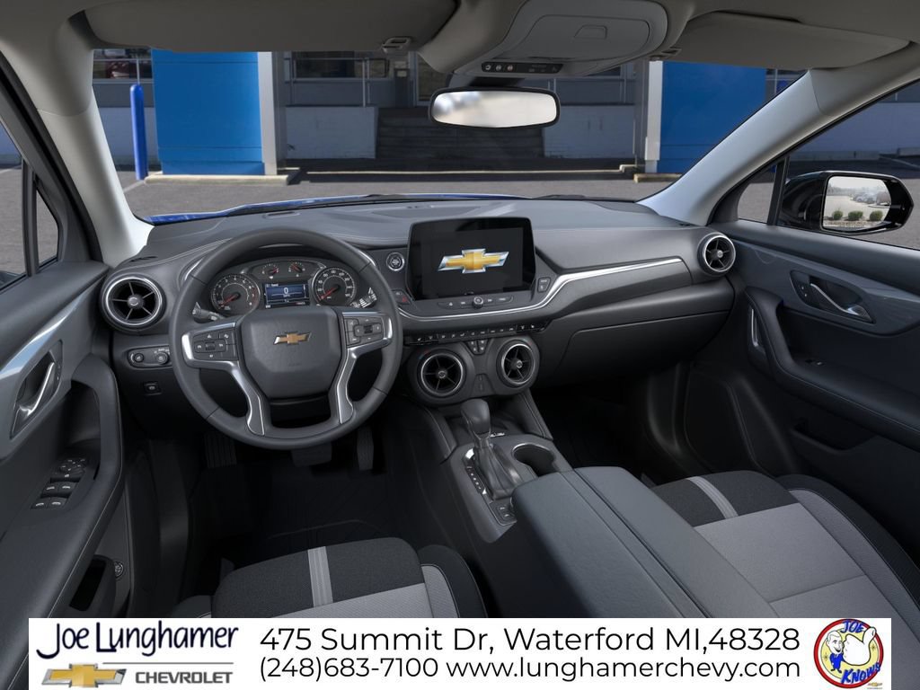 New 2026 Chevrolet Blazer LT w/ Convenience Package FWD image 17