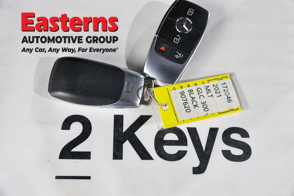 Used 2021 Mercedes-Benz GLC 300 4MATIC w/ Multimedia Package image 26