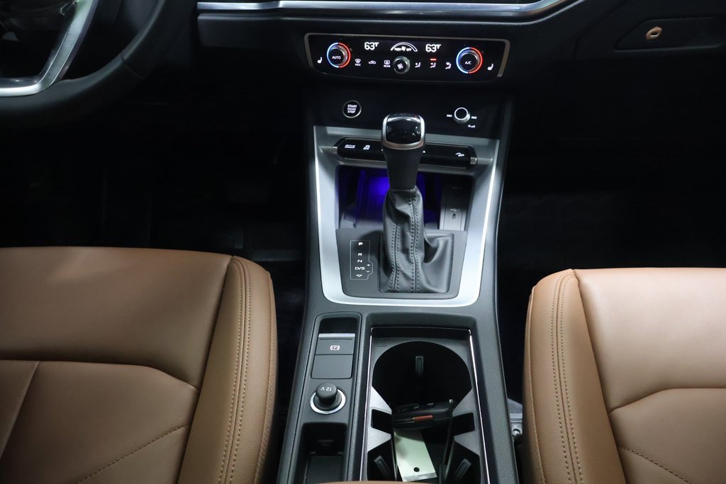 Used 2024 Audi Q3 2.0T Premium Plus w/ Premium Plus Package image 20