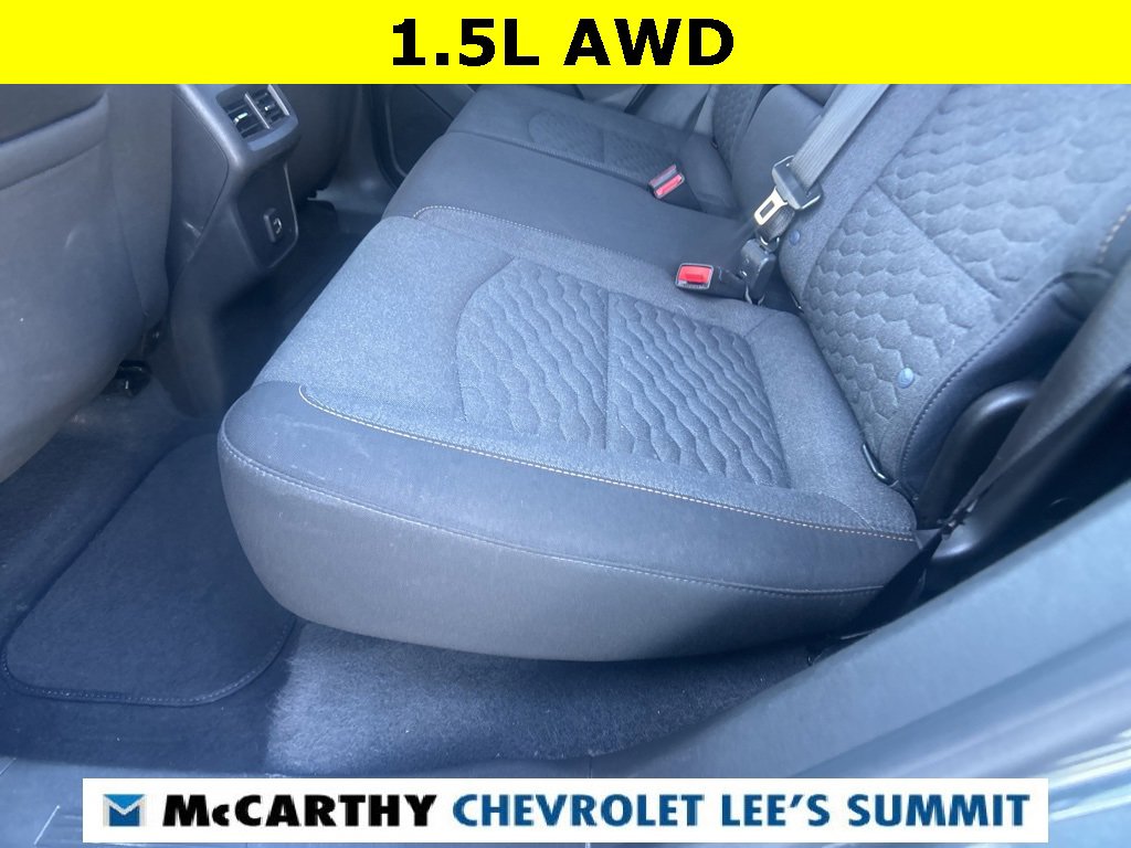 Used 2021 Chevrolet Equinox LT image 33