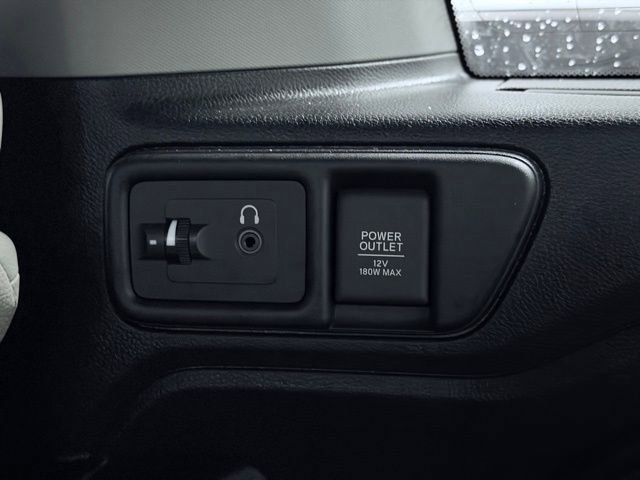 Used 2024 Honda Odyssey Elite image 26