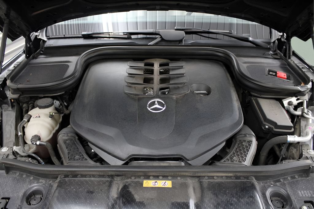 Used 2022 Mercedes-Benz GLE 580 4MATIC image 36