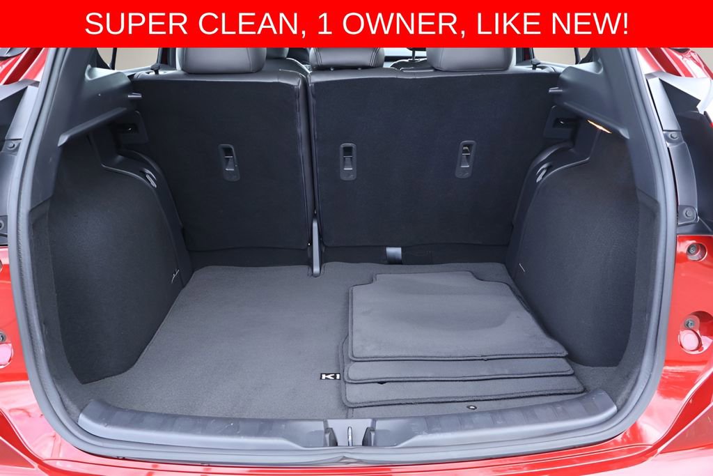 Used 2022 Nissan Kicks SV FWD image 15