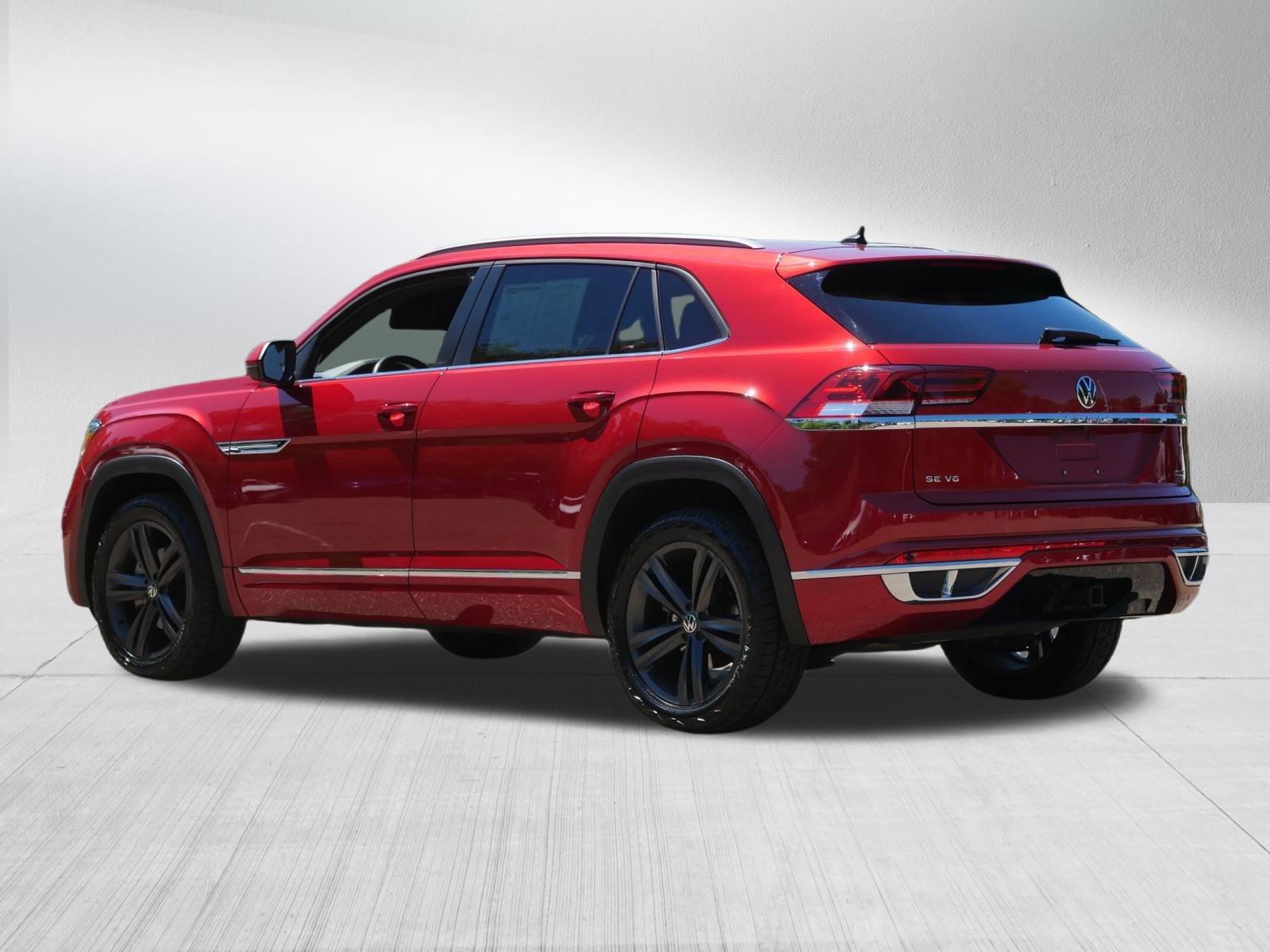 Used 2021 Volkswagen Atlas Cross Sport SE w/ Panoramic Sunroof Package AWD/4WD image 5