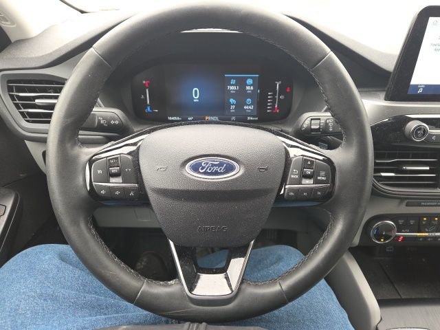Used 2023 Ford Escape Active w/ Cold Weather Package FWD image 39