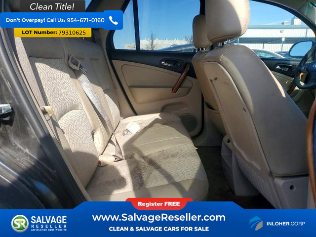 Used 2007 Saturn Vue 2WD V6 w/ Comfort Pkg image 4