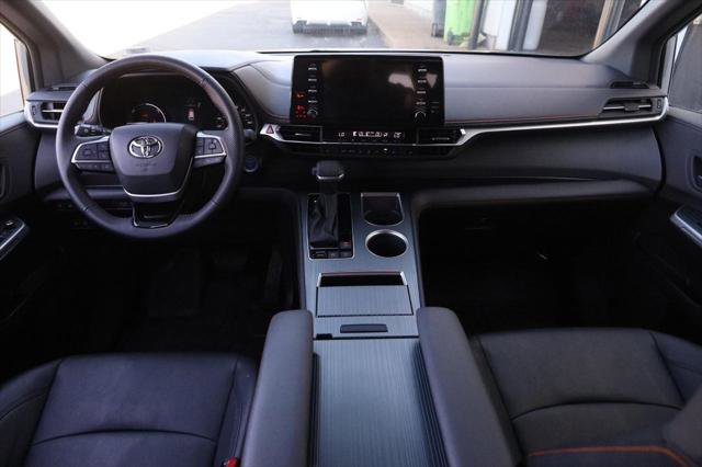 Certified 2023 Toyota Sienna XSE AWD/4WD image 23