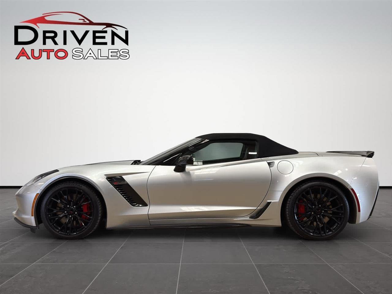 Used 2019 Chevrolet Corvette Z06 RWD image 1